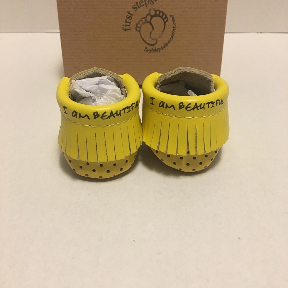 Baby message Moccasins NWOT - Picture 4 of 5